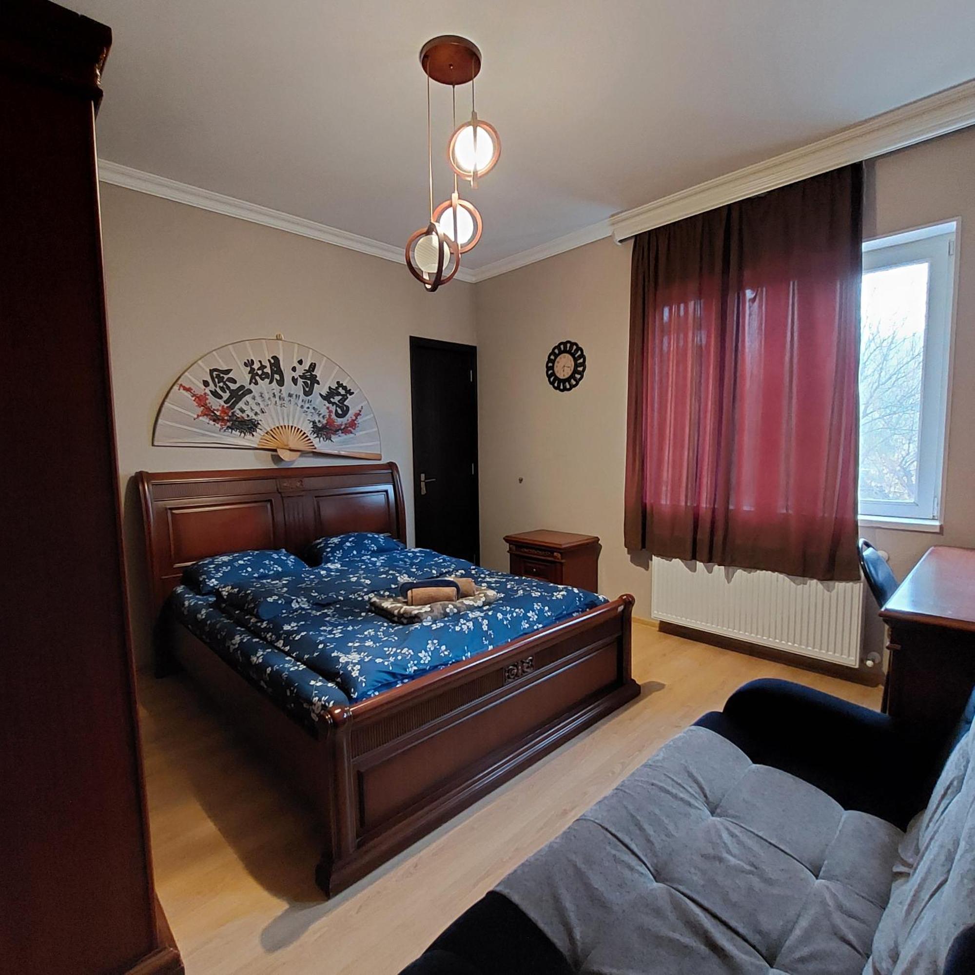 Guesthouse Different Tbilisi Phòng bức ảnh